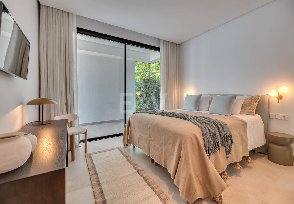 Villa luxueuse de 5 chambres située à La Fuente, une oasis verte idyllique sur le Golden Mile de Marbella.