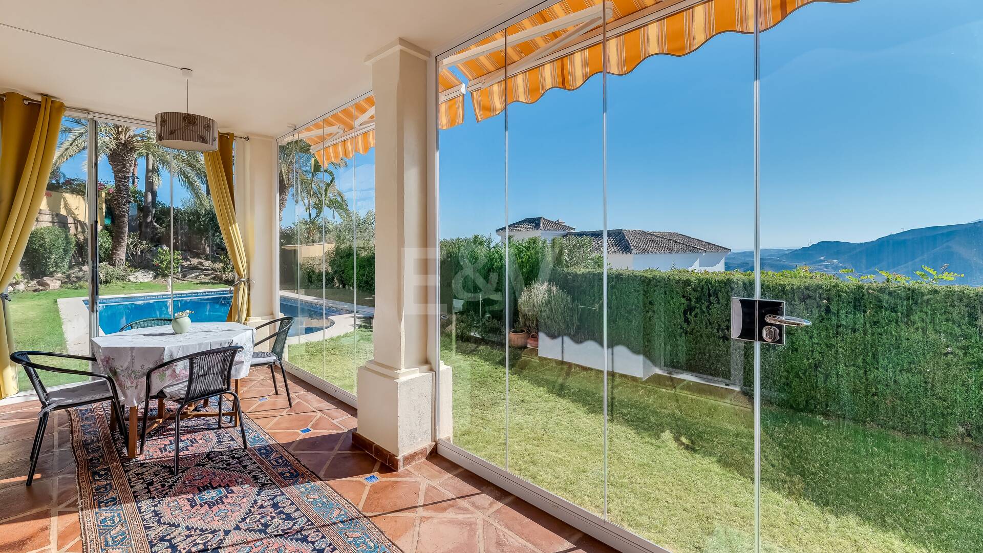 Luksusowa willa w Sierra Blanca Country Club z widokiem na basen i panoramę