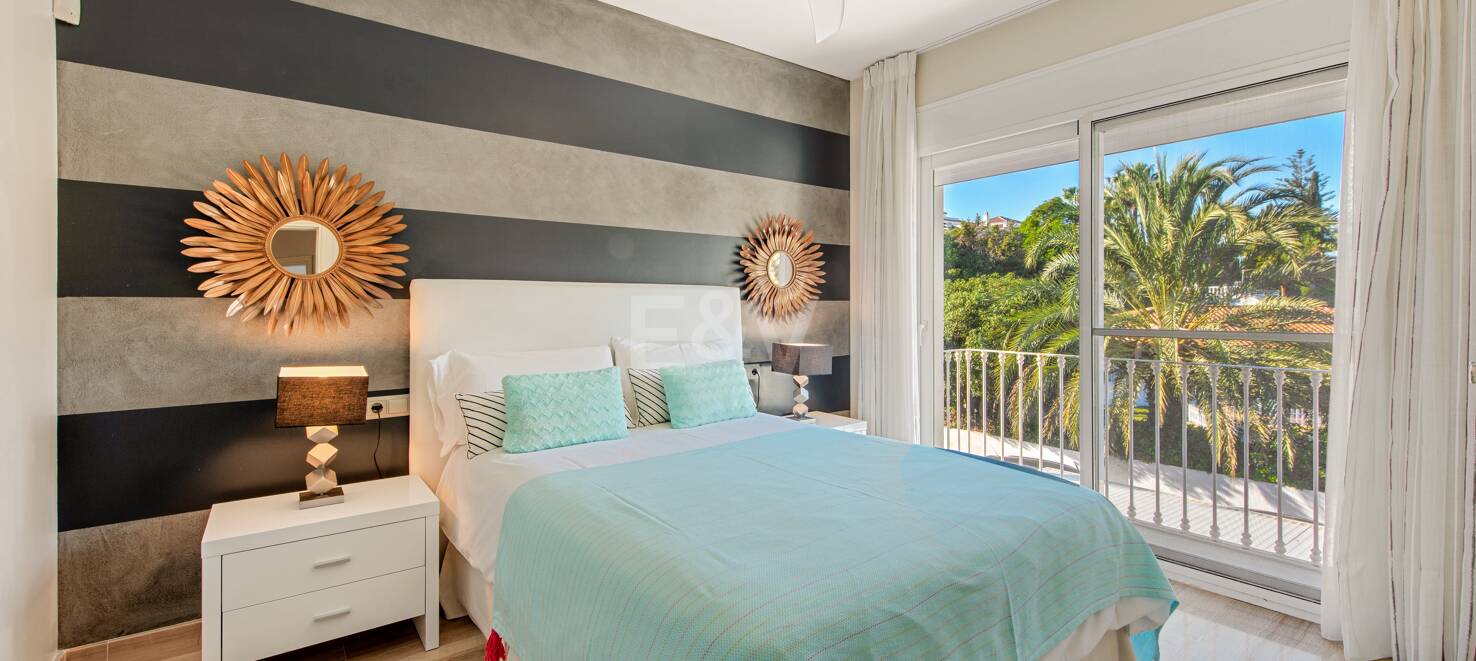 Luxusvilla am Strand in Cortijo Blanco