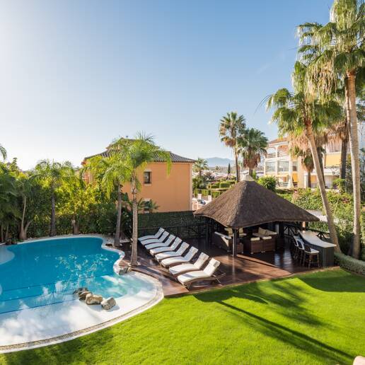 Luxusvilla am Strand in Cortijo Blanco