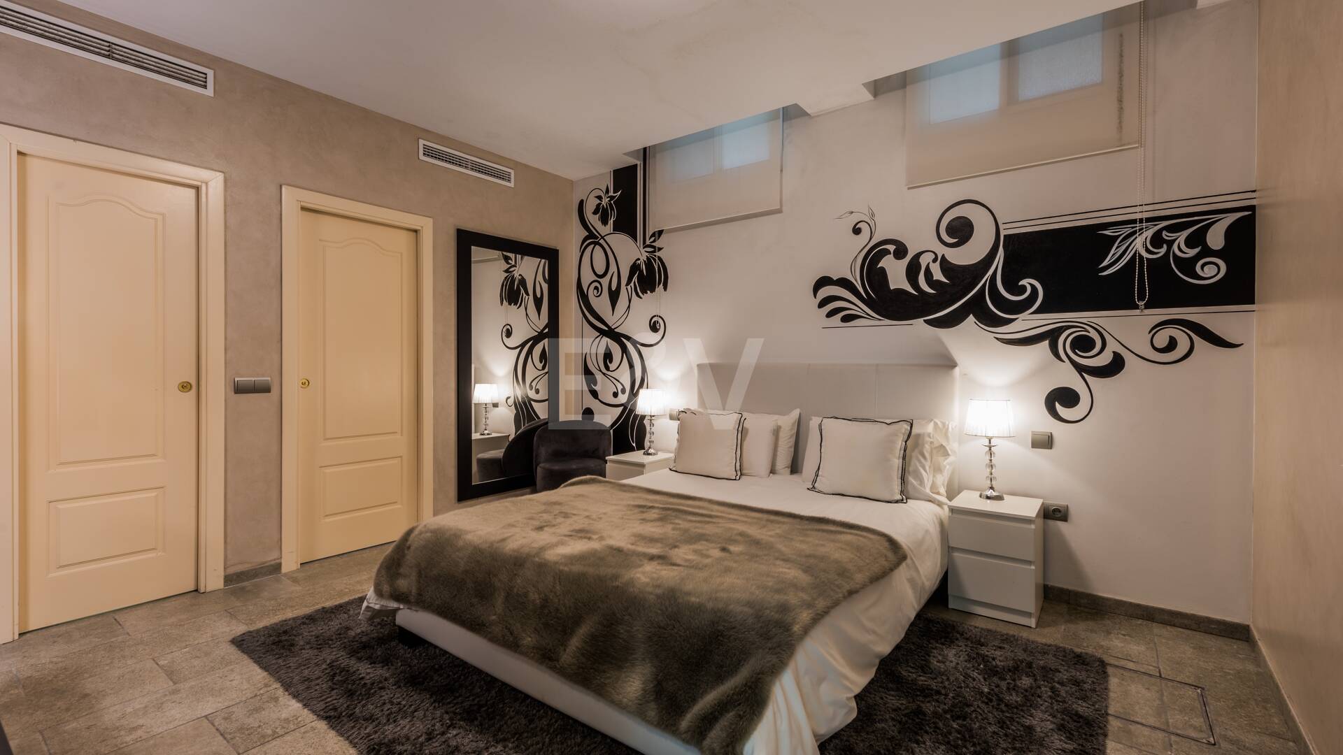 Beachside Luxury Villa in Cortijo Blanco