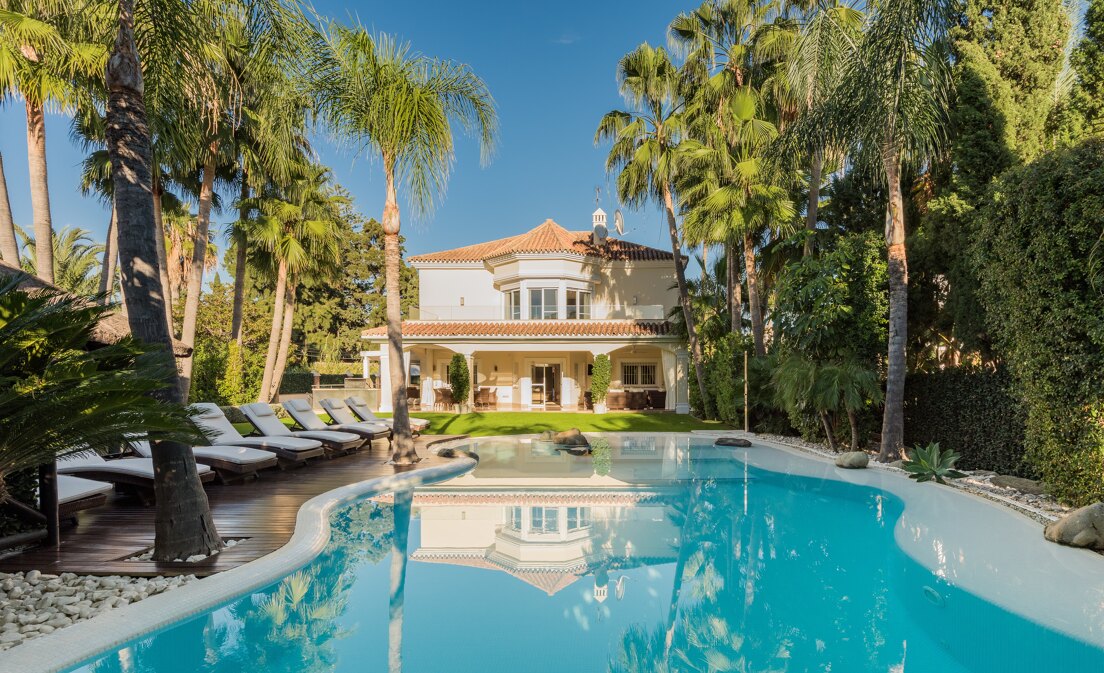 Villa de lujo junto a la playa en Cortijo Blanco