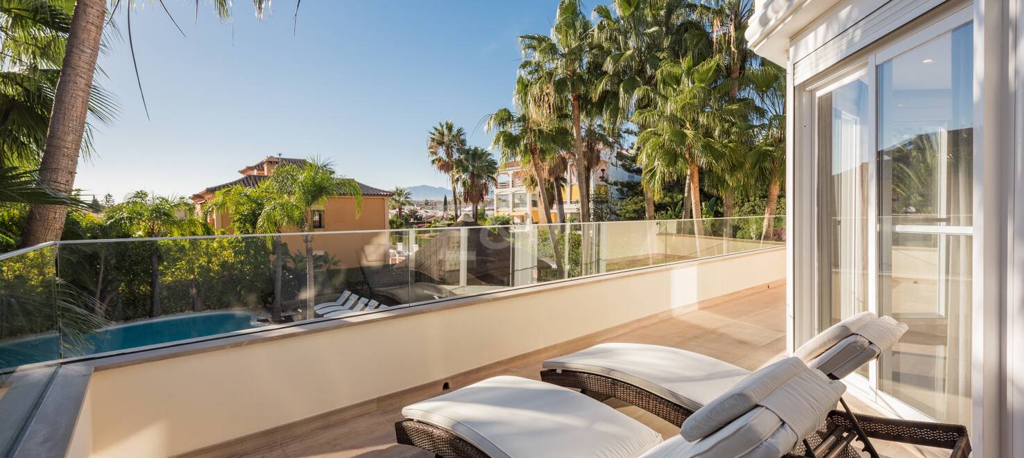 Luxusvilla am Strand in Cortijo Blanco