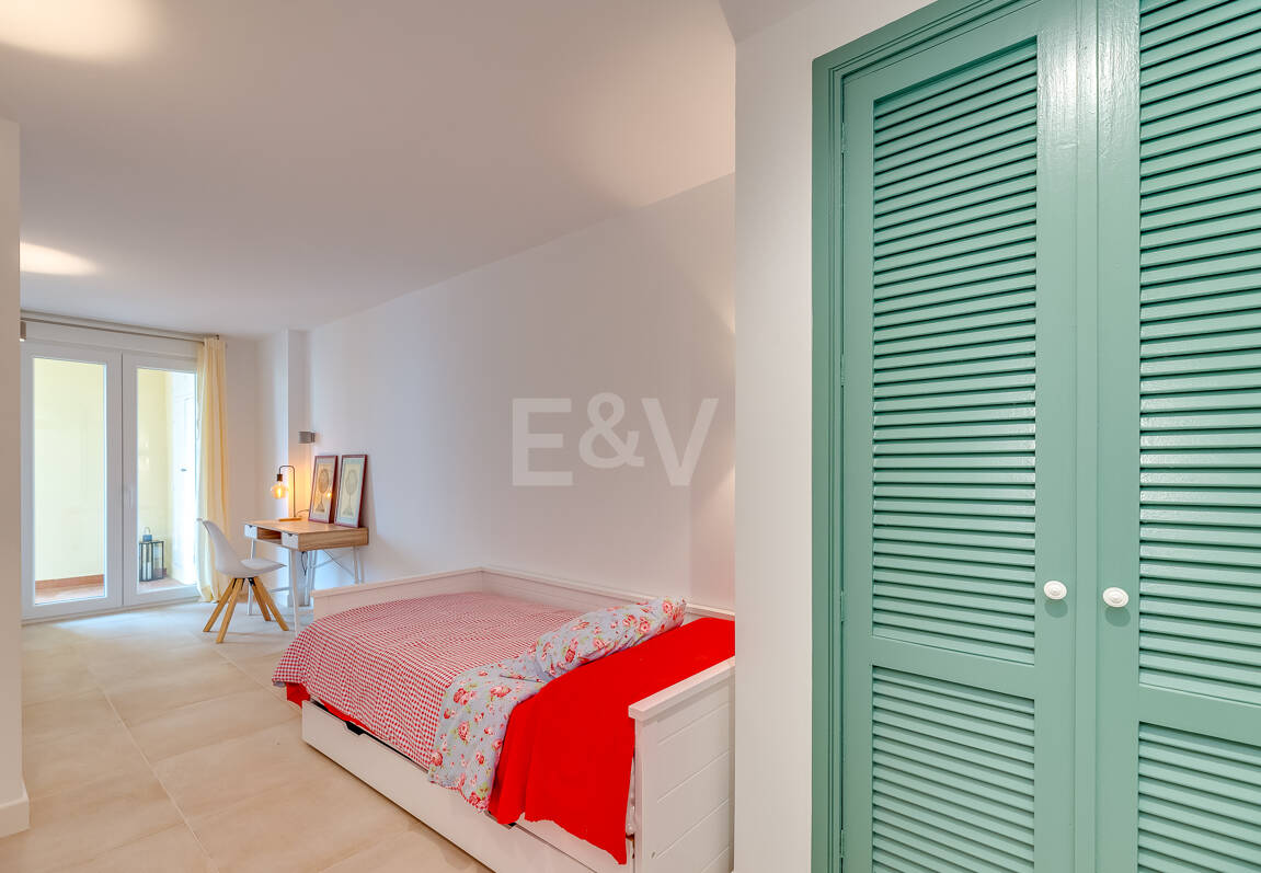 Gemütliche Strandwohnung im Zentrum von Marbella, 30 m vom Meer entfernt, zur Langzeitmiete verfügbar