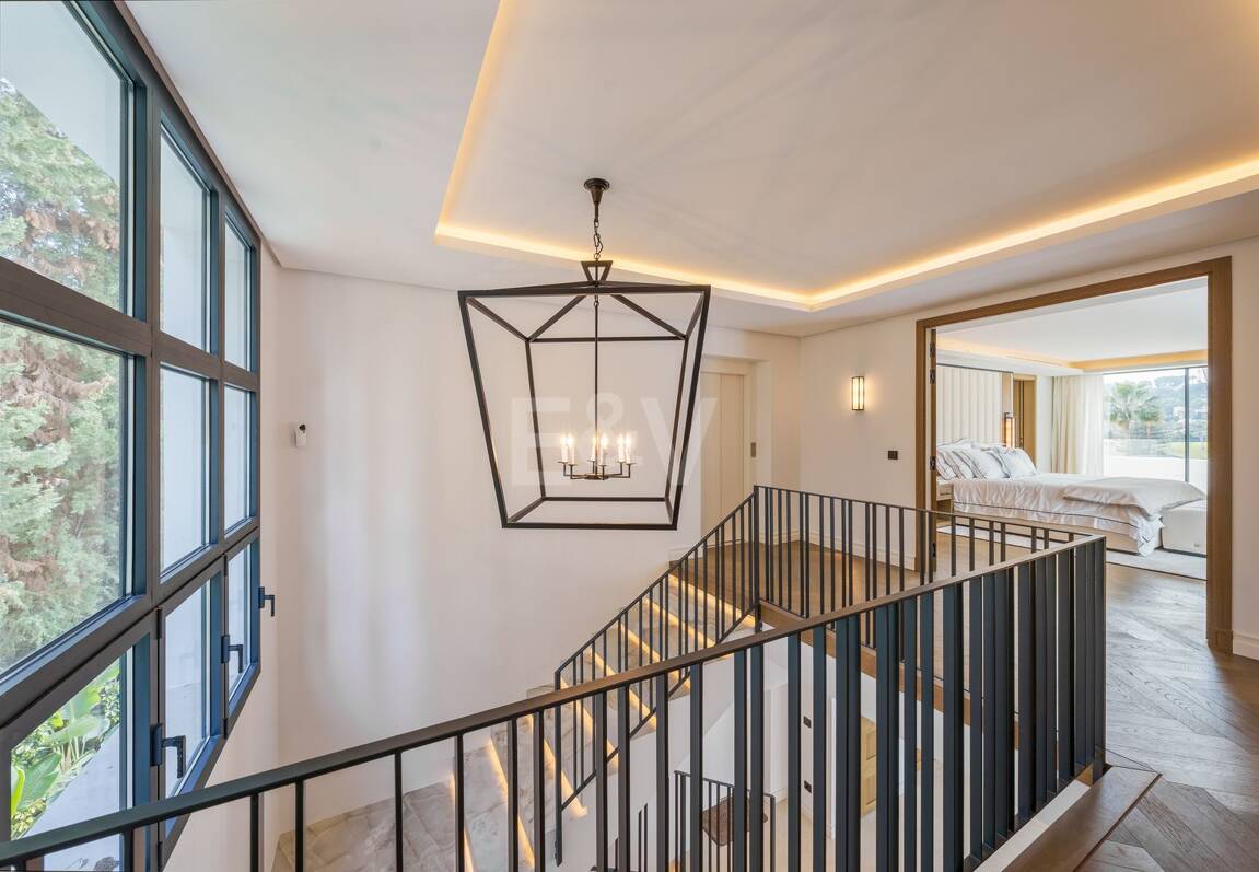 Lyxvilla i prestigefyllda Las Brisas, Nueva Andalucia