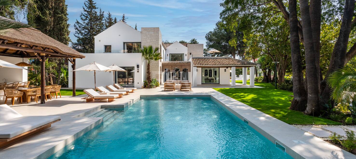 Lyxvilla i prestigefyllda Las Brisas, Nueva Andalucia