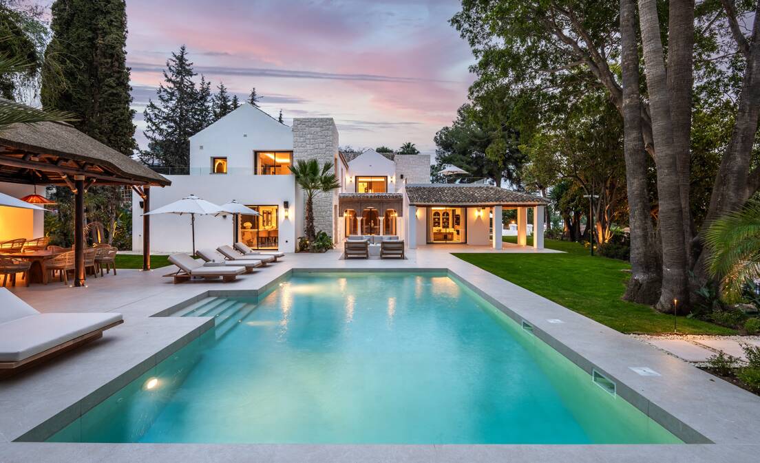 Luxury Villa in Prestigious Las Brisas, Nueva Andalucia