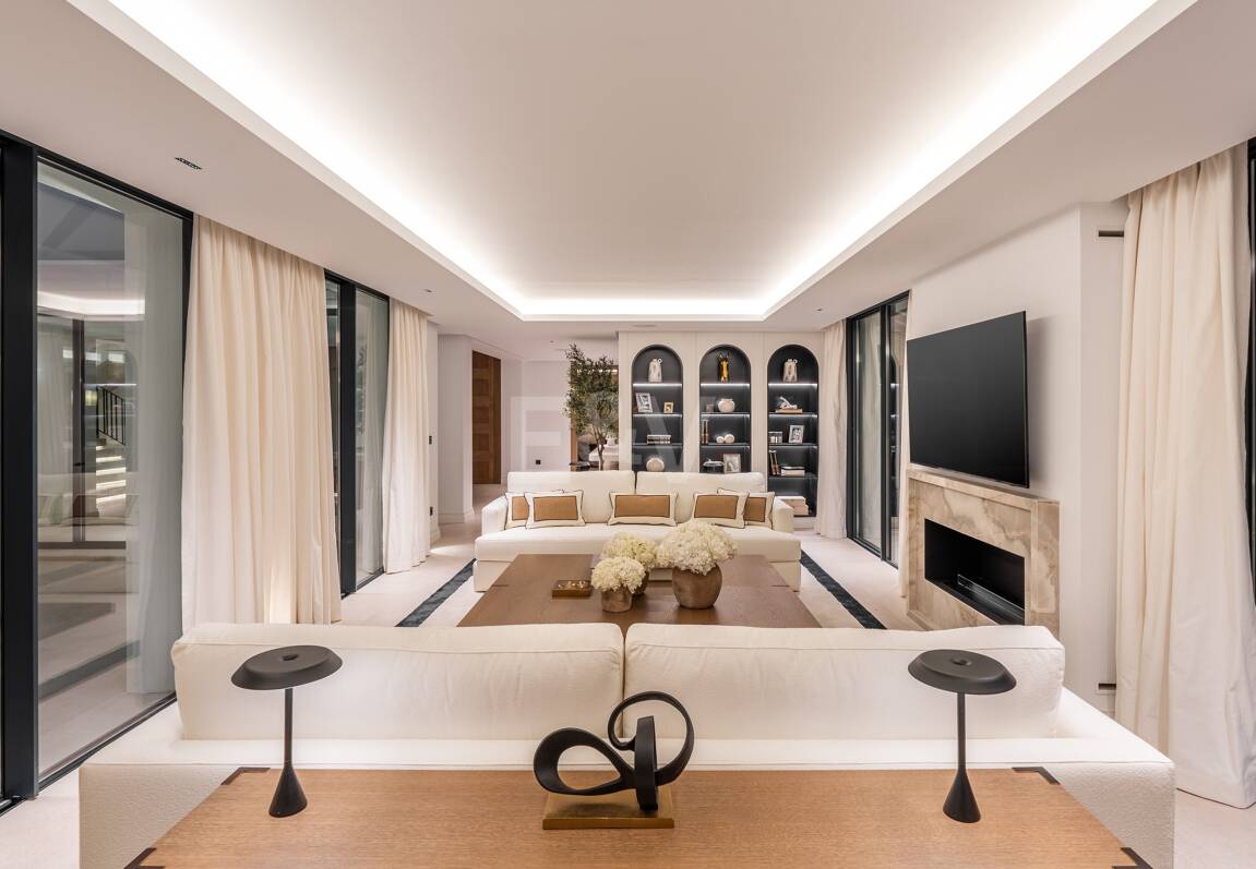 Lyxvilla i prestigefyllda Las Brisas, Nueva Andalucia