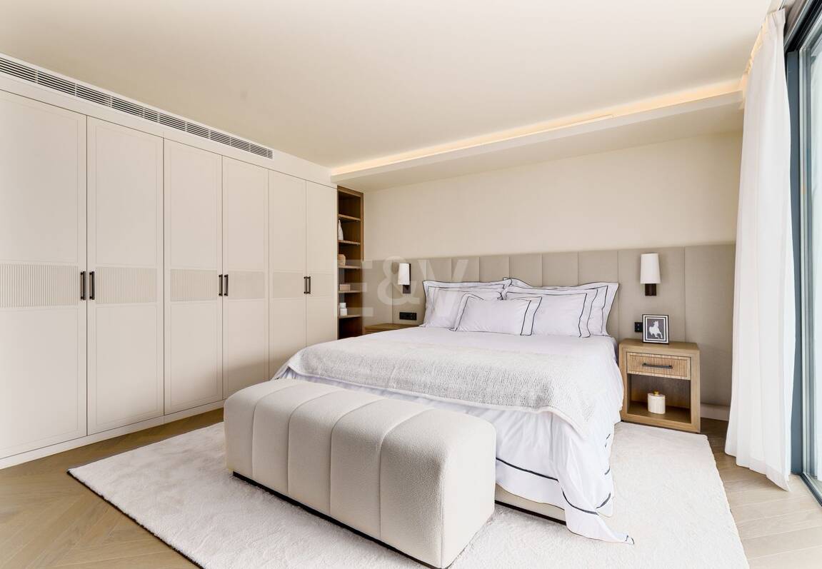 Lyxvilla i prestigefyllda Las Brisas, Nueva Andalucia