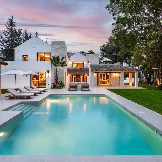 Lyxvilla i prestigefyllda Las Brisas, Nueva Andalucia