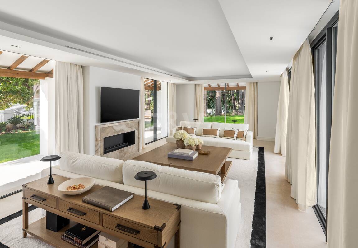 Lyxvilla i prestigefyllda Las Brisas, Nueva Andalucia