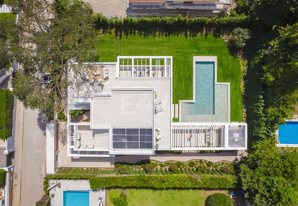 Villa Contemporánea a pocos pasos del Las Brisas Golf