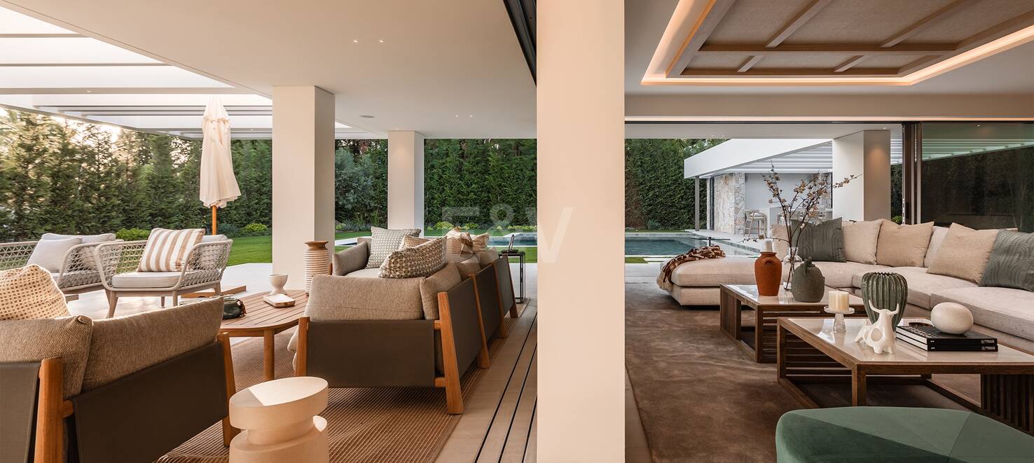Villa Contemporánea a pocos pasos del Las Brisas Golf
