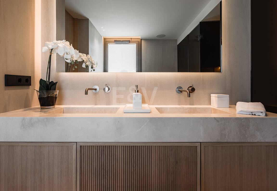 Villa Contemporánea a pocos pasos del Las Brisas Golf