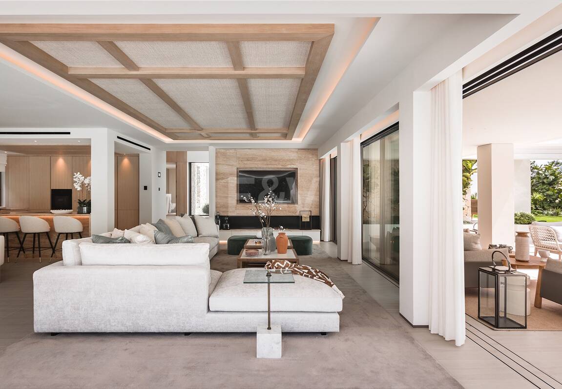 Villa Contemporánea a pocos pasos del Las Brisas Golf