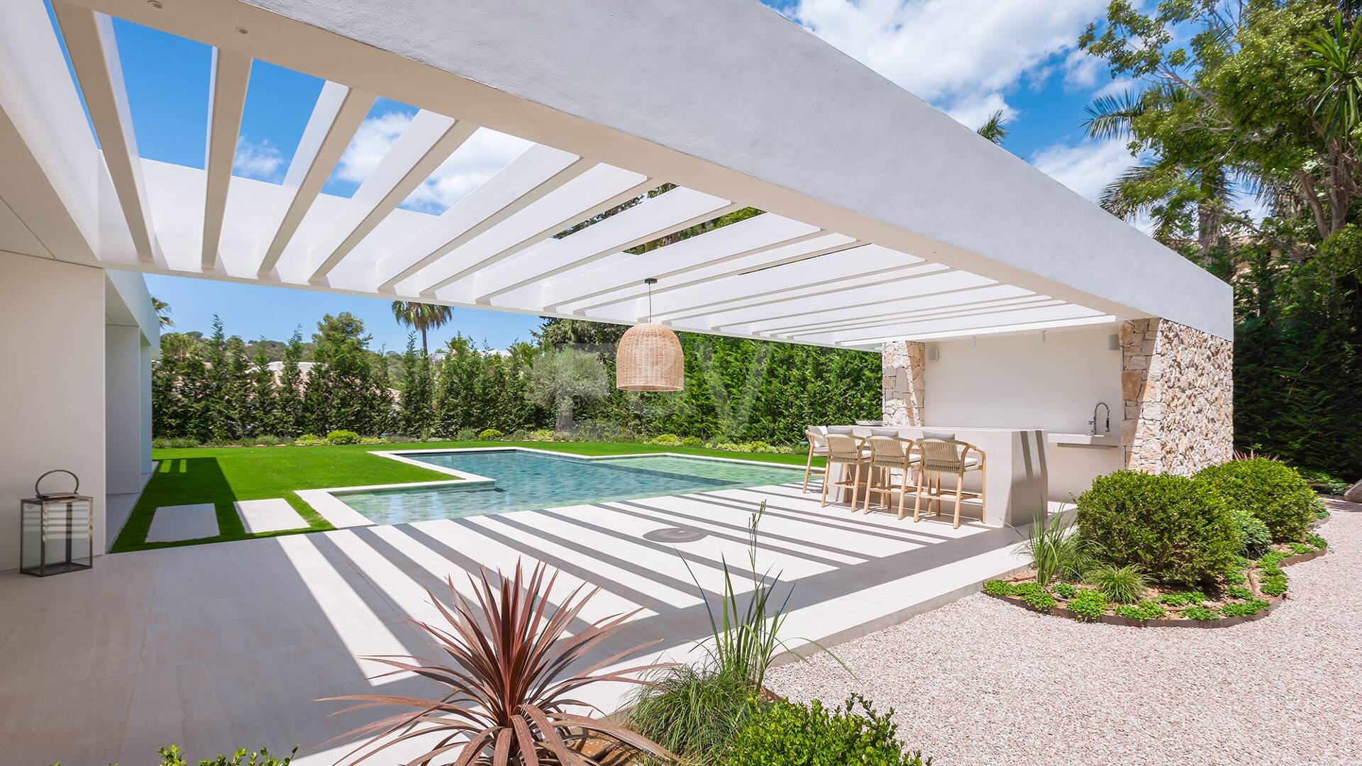 Villa Contemporánea a pocos pasos del Las Brisas Golf