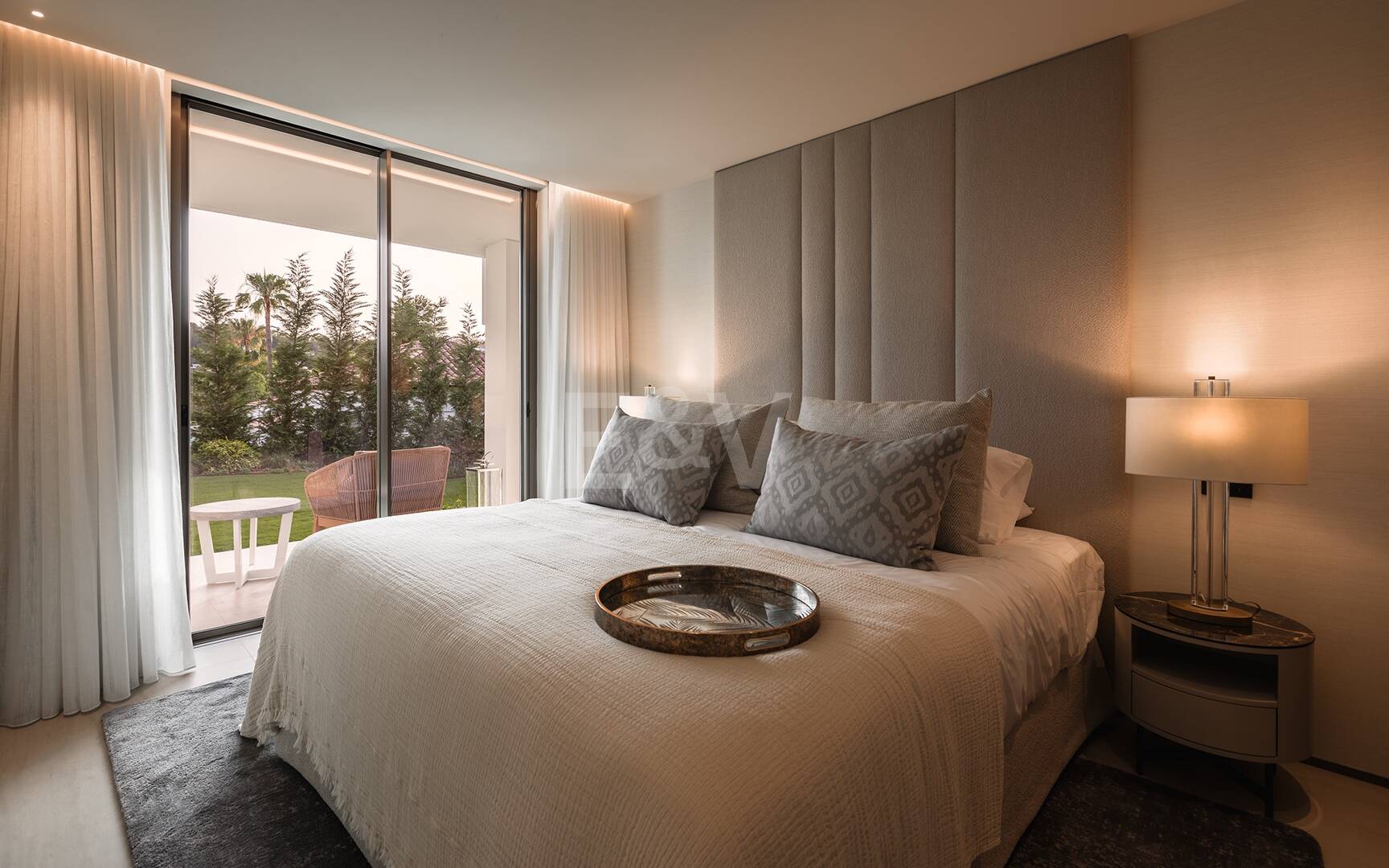 Villa Contemporánea a pocos pasos del Las Brisas Golf