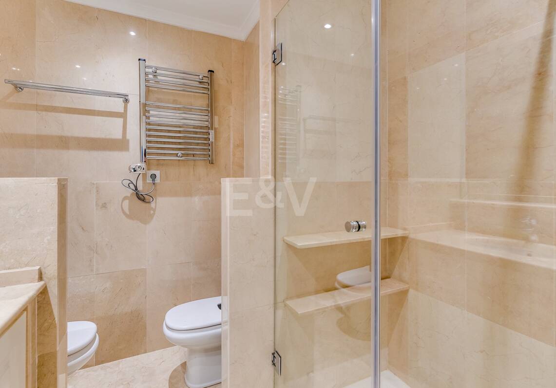 Apartamento 1ª linea de Playa en Puerto Banus con vistas al mar