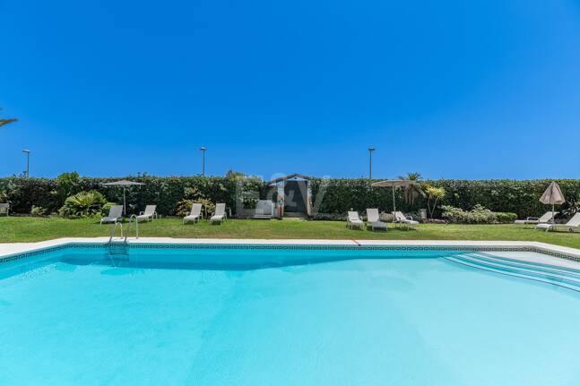 Beachfront Apartment in Puerto Banus with Sea Views