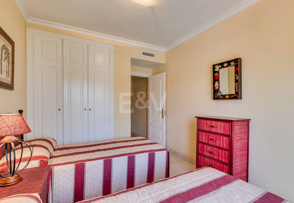 Beachfront Apartment in Puerto Banus with Sea Views