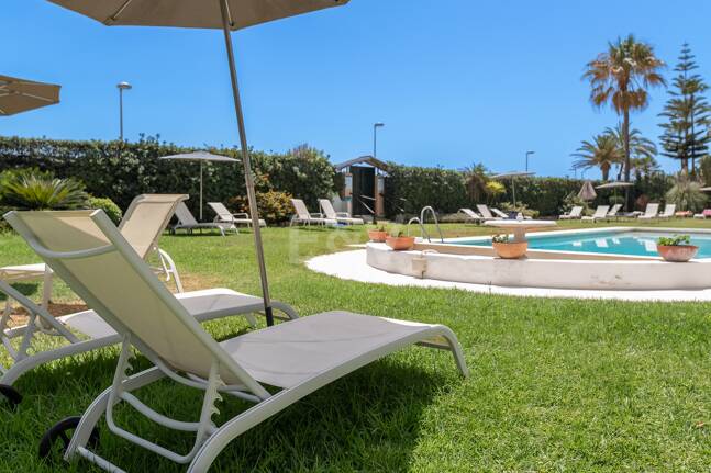 Beachfront Apartment in Puerto Banus with Sea Views