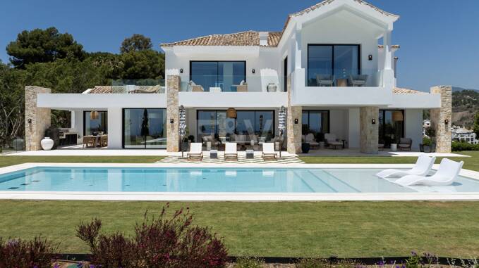 Lyxig Brand New Villa med havsutsikt i la Quinta inom en gated community