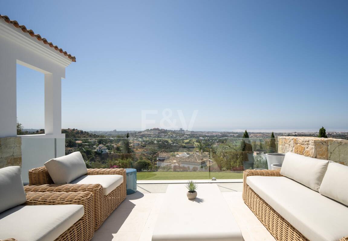 Lyxig Brand New Villa med havsutsikt i la Quinta inom en gated community