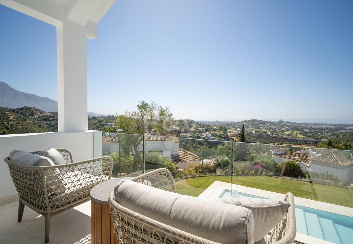 Lyxig Brand New Villa med havsutsikt i la Quinta inom en gated community