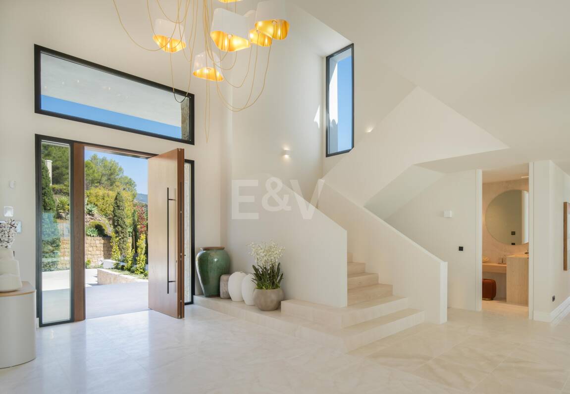 Lyxig Brand New Villa med havsutsikt i la Quinta inom en gated community