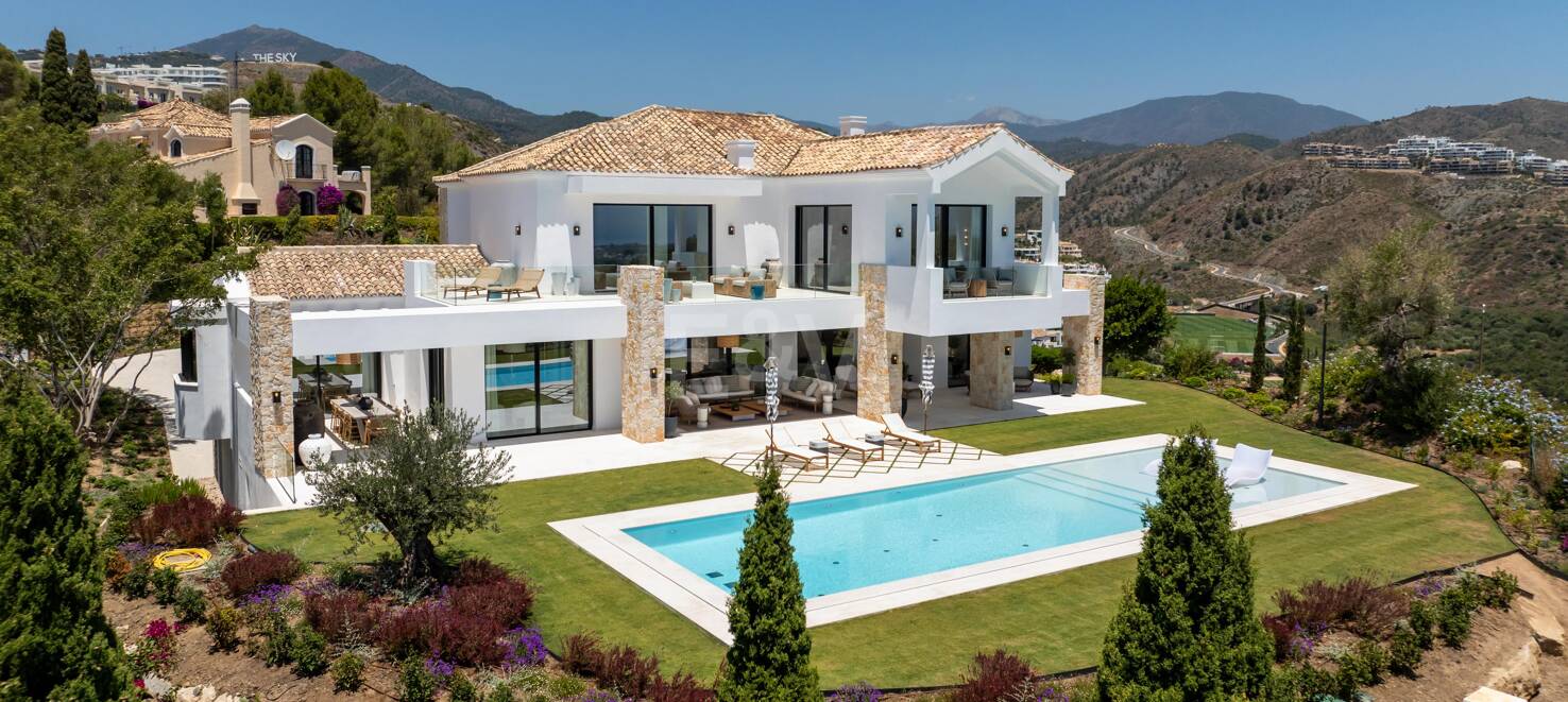 Lyxig Brand New Villa med havsutsikt i la Quinta inom en gated community