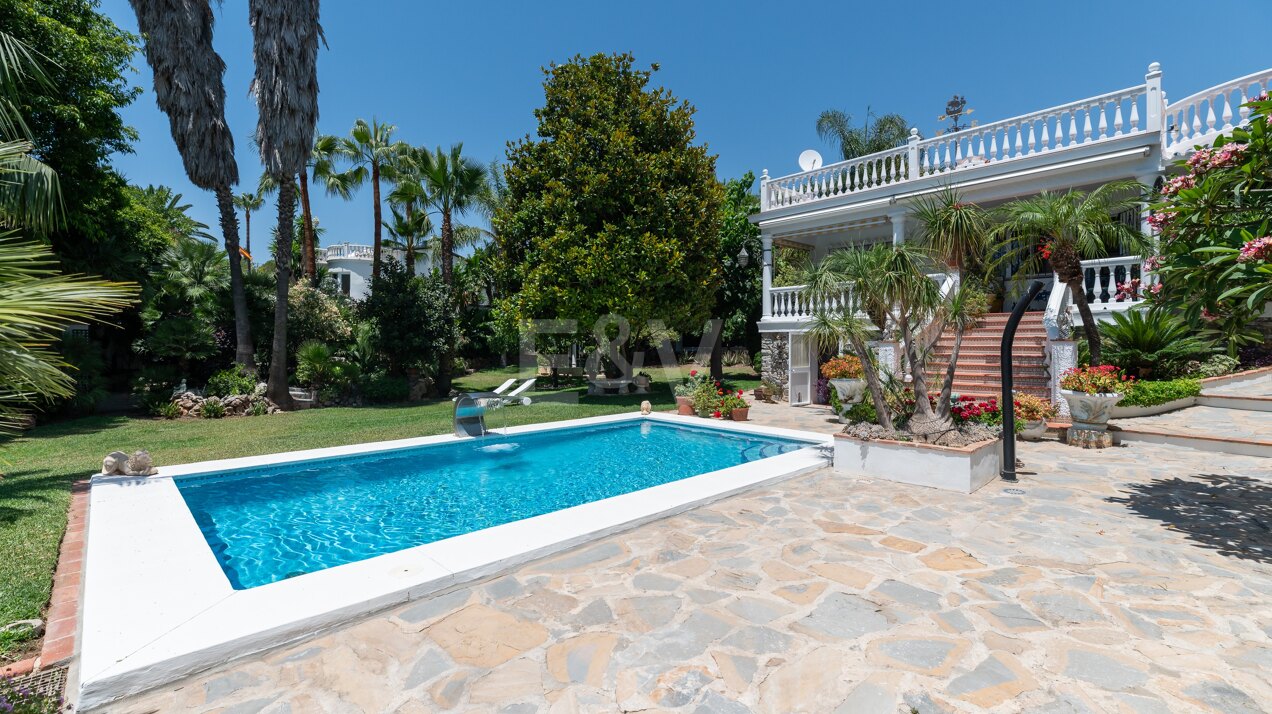 Villa in Rio Real close to Marbella set in a Mature Garden