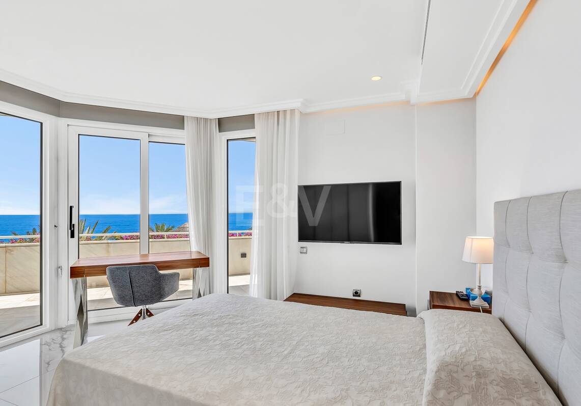Luksusowy Beachfront Apartment w presti urbanizacja Mare Nostrum