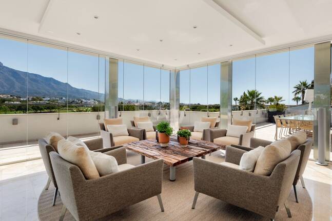 Villa in der Nähe von Las Brisas Golf - Nueva Andalucia