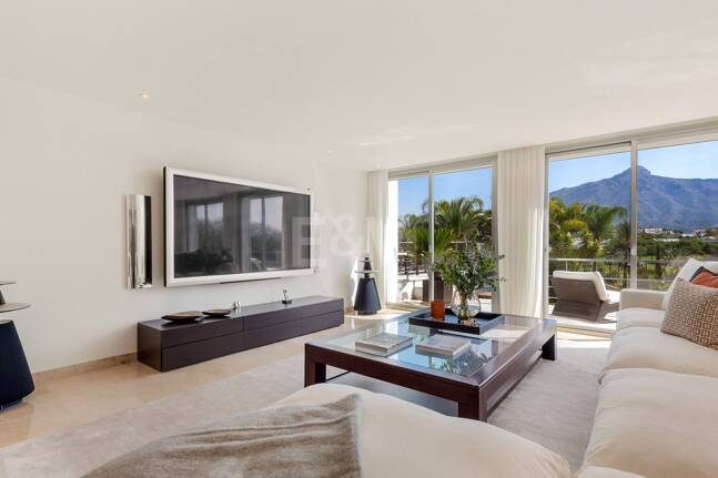 Villa in der Nähe von Las Brisas Golf - Nueva Andalucia