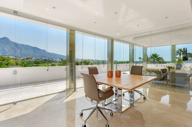 Villa in der Nähe von Las Brisas Golf - Nueva Andalucia