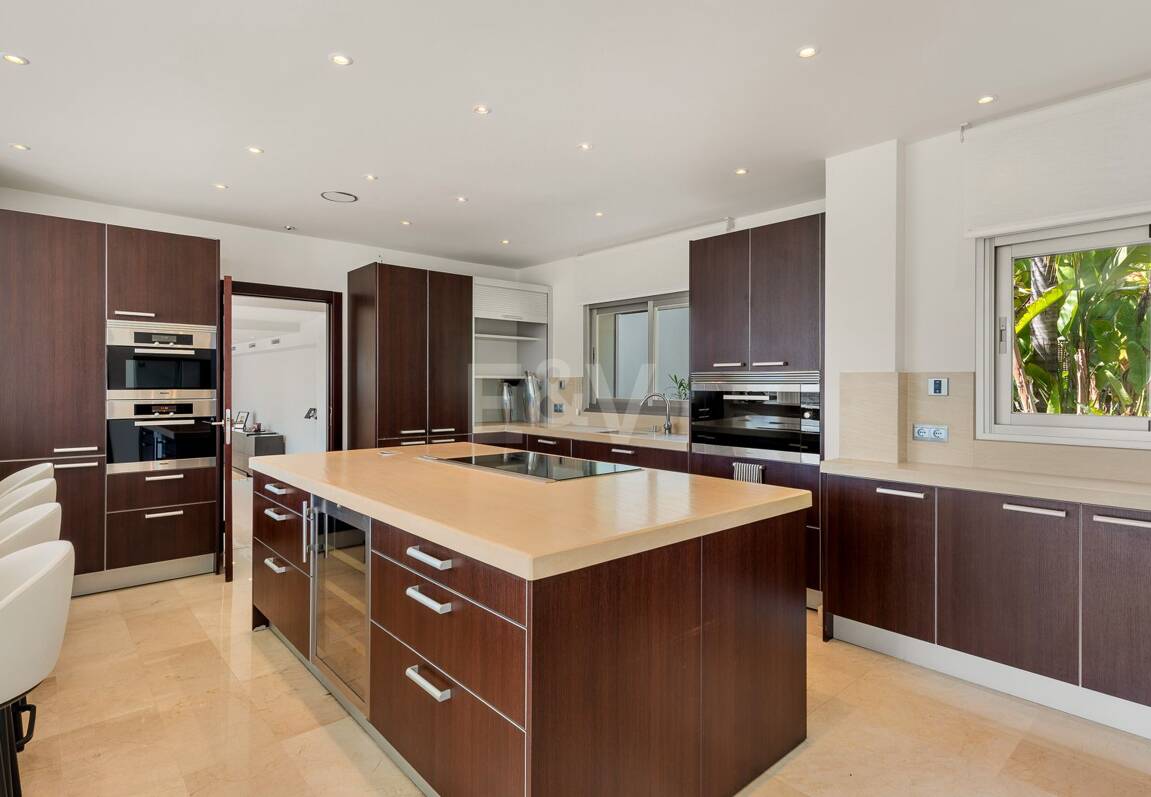 Villa in der Nähe von Las Brisas Golf - Nueva Andalucia