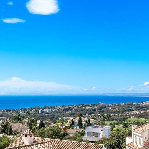 Dream Villa with Panoramic Views in El Rosario