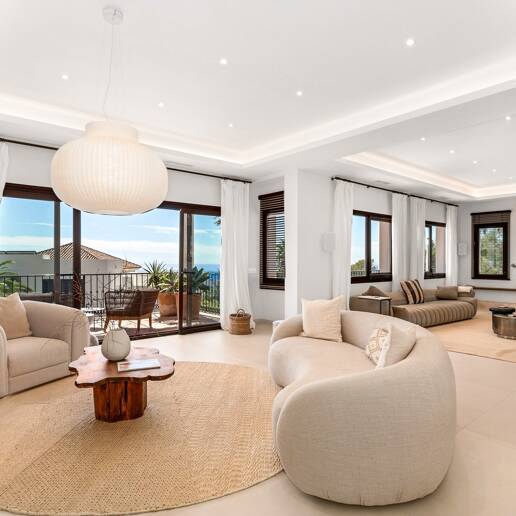 Dream Villa with Panoramic Views in El Rosario