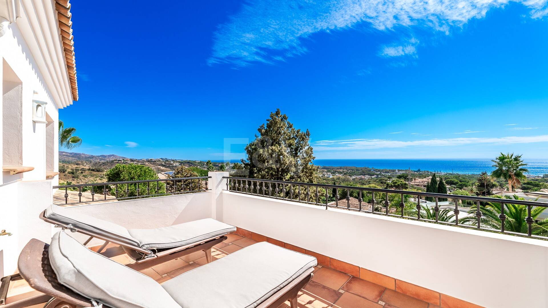 Villa de ensueño con vistas panorámicas en El Rosario