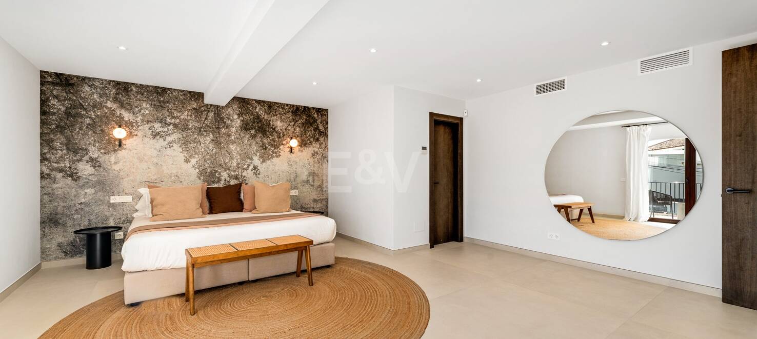 Dream Villa with Panoramic Views in El Rosario