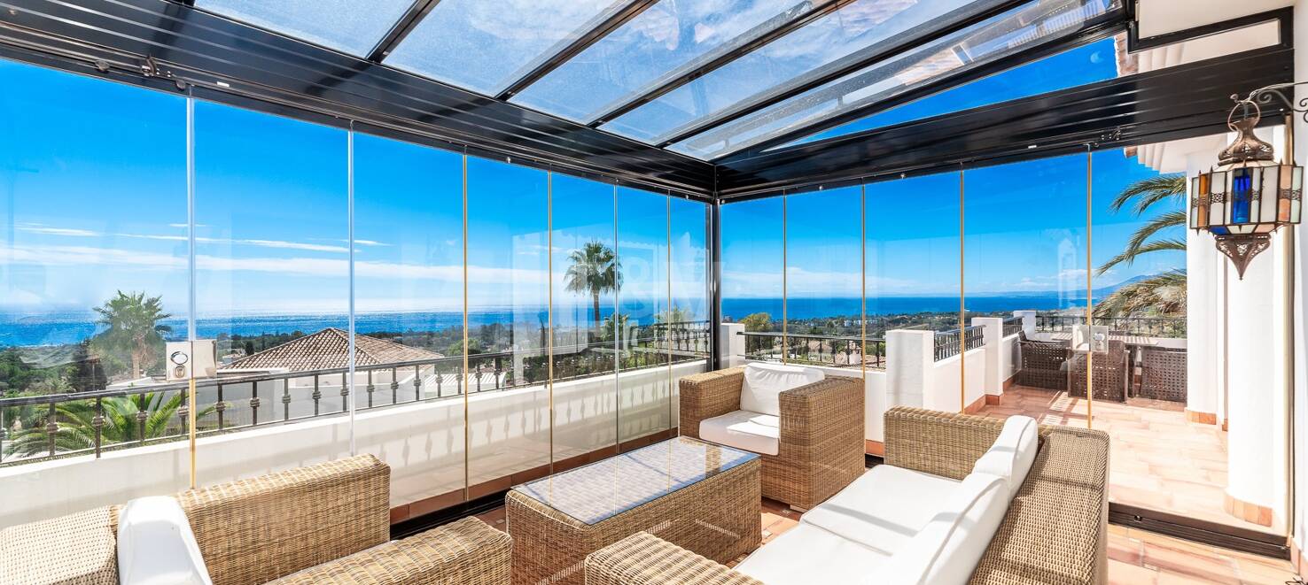 Dream Villa with Panoramic Views in El Rosario