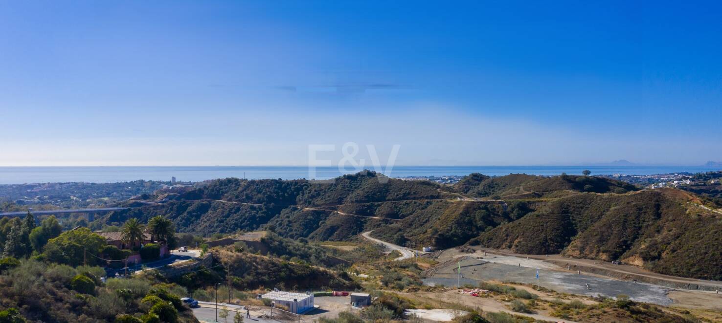 Stunning plot in prime position within resort area