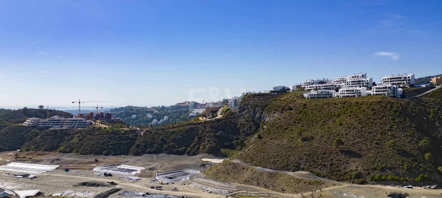 Stunning plot in prime position within resort area