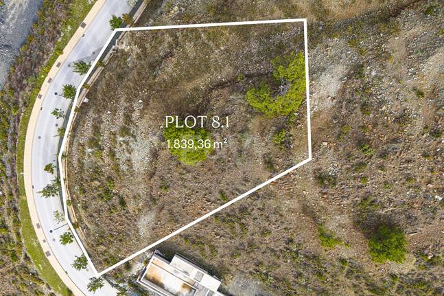 Fantastisk tomt i primär position inom resort område