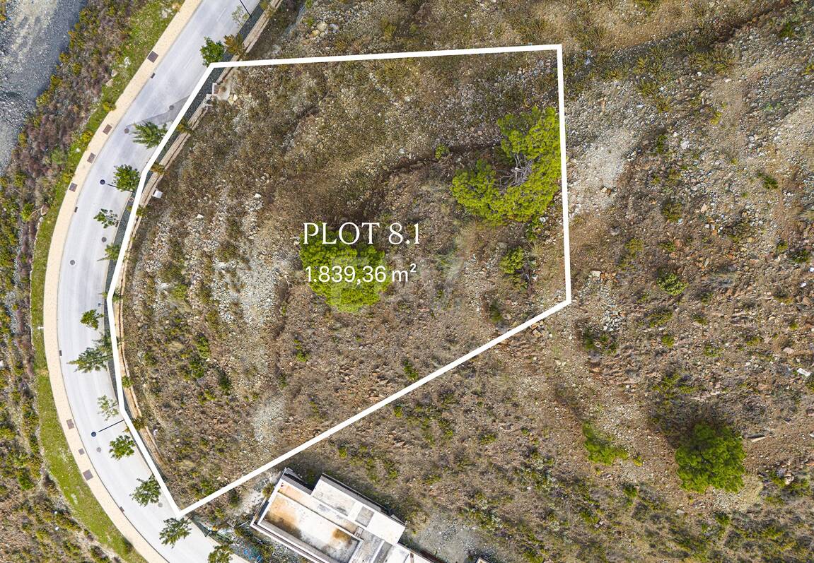 Fantastisk tomt i primär position inom resort område