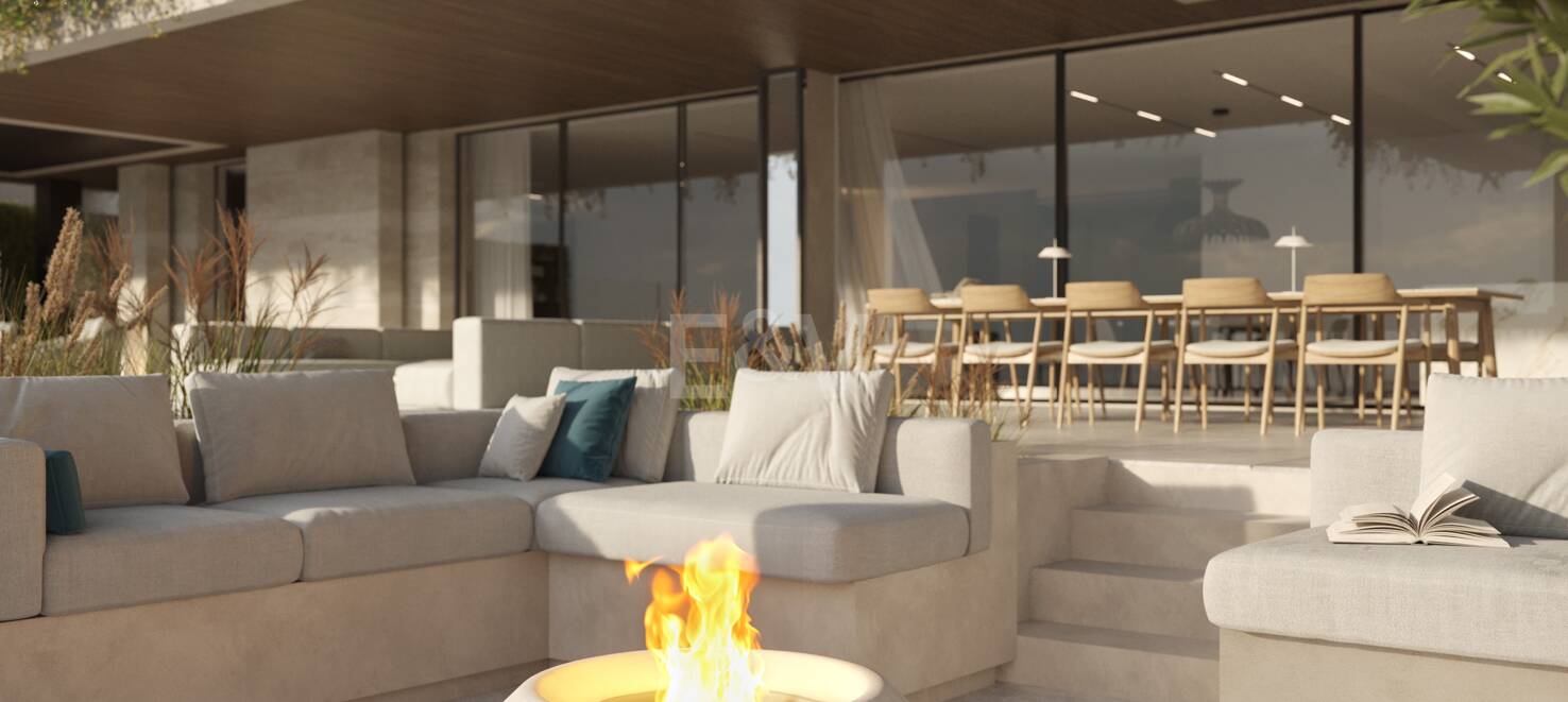 Modern Luxury Villa with astonishing views in La Quinta