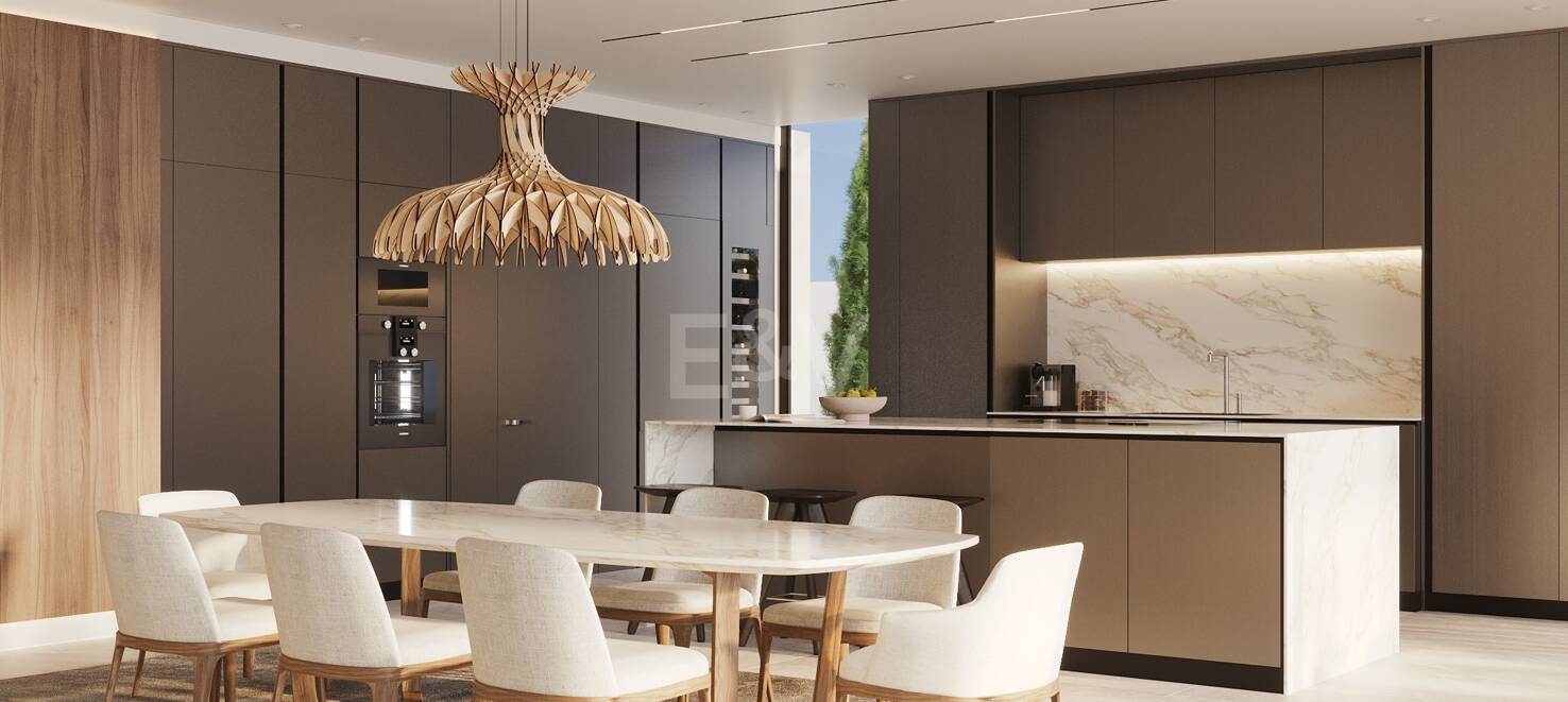 Modern Luxury Villa with astonishing views in La Quinta