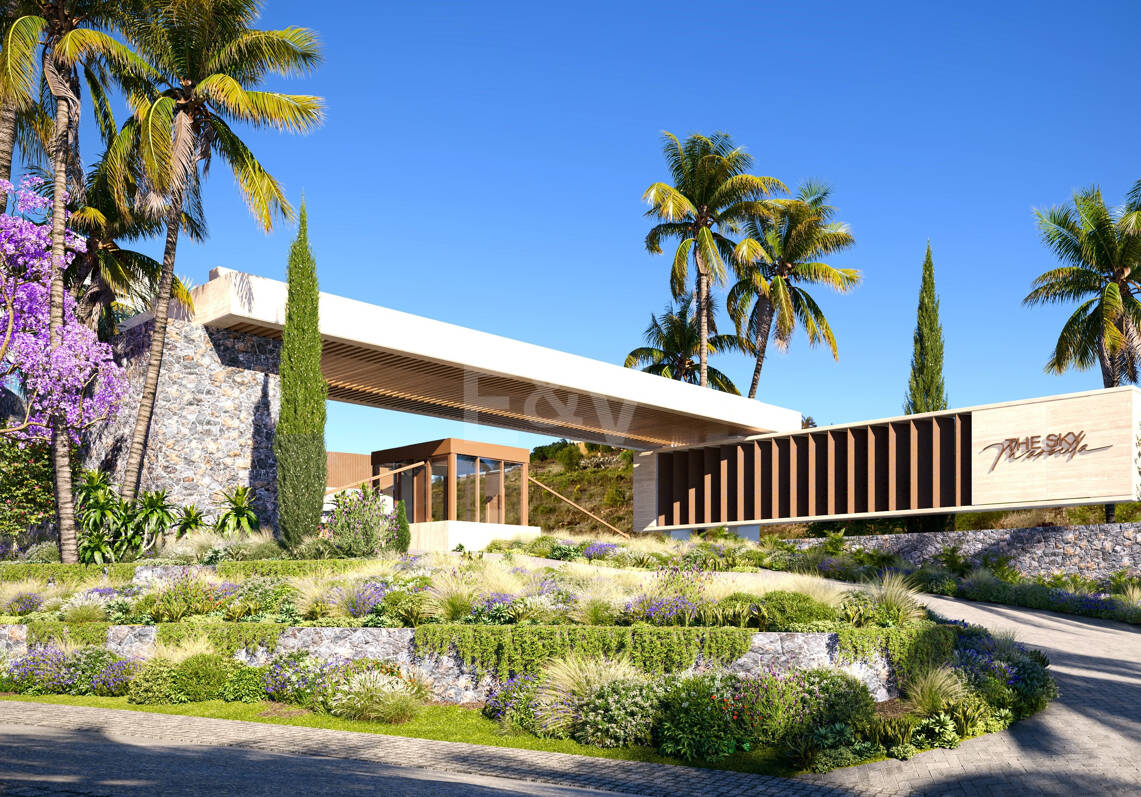 Villa de lujo moderno con vistas panorámicas al mar en una comunidad cerrada