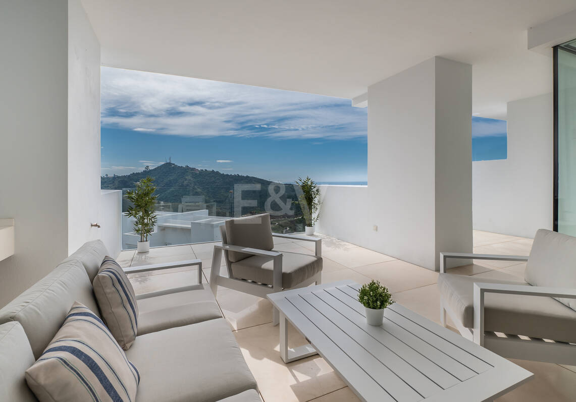 Elegante Wohnung mit unvergleichlicher Aussicht in Palo Alto Marbella