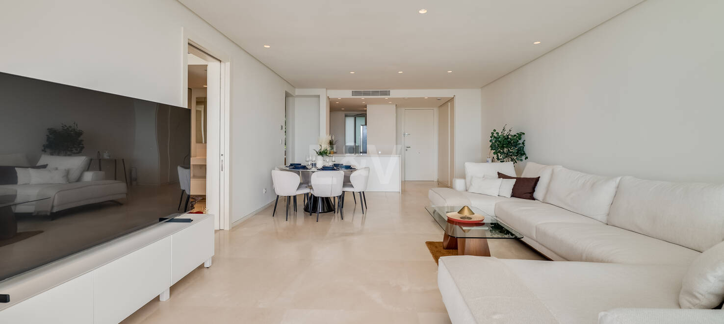 Elegant Apartment with Unmatched Views in Palo Alto
